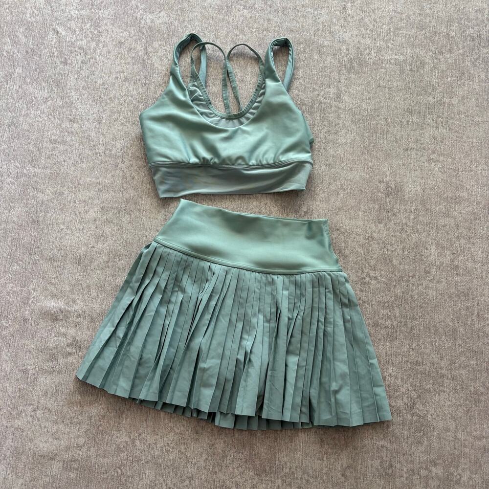 Alo Yoga Skirt Set